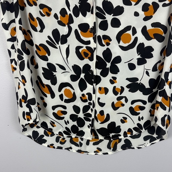 CAbi Cavort Black White Orange Sleeveless Bold Floral Large Blouse - Picture 7 of 8